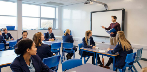 Día Internacional del Aprendizaje Digital 2025: Cerrando brechas con tecnología